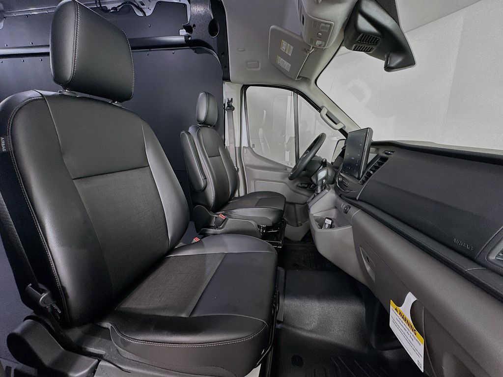 Thumbnail: 2026 Ford Transit Series - 10