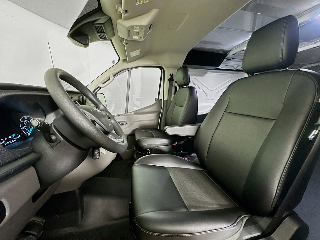 Thumbnail: 2025 Ford Transit Series - 10