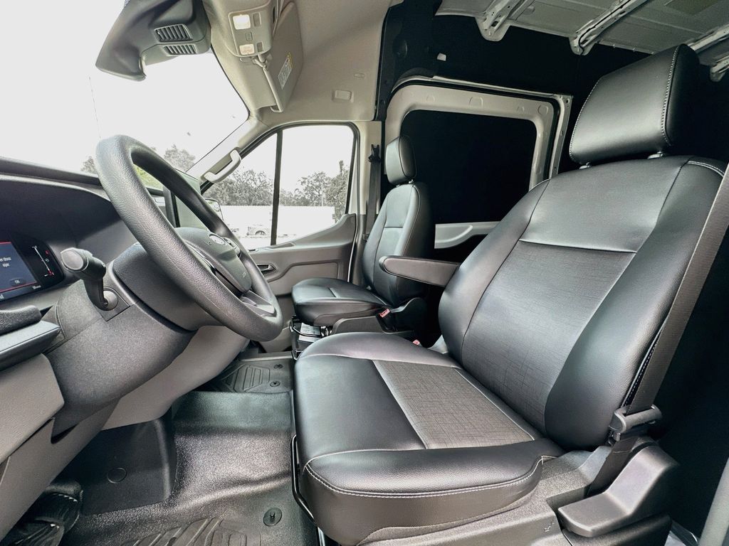 Thumbnail: 2026 Ford Transit Series - 10