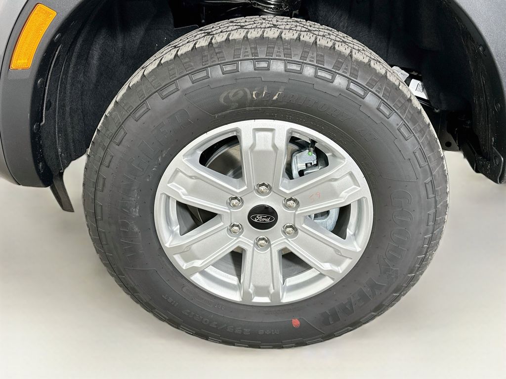 Thumbnail: 2026 Ford Ranger - 7