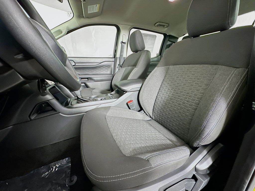 Thumbnail: 2025 Ford Ranger - 9