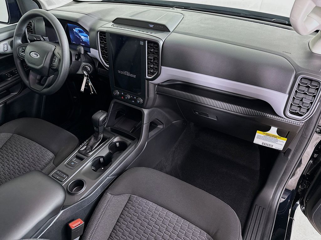 Thumbnail: 2025 Ford Ranger - 30