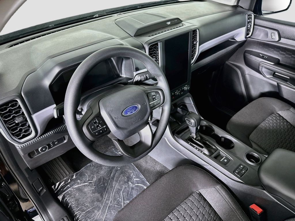 Thumbnail: 2026 Ford Ranger - 2