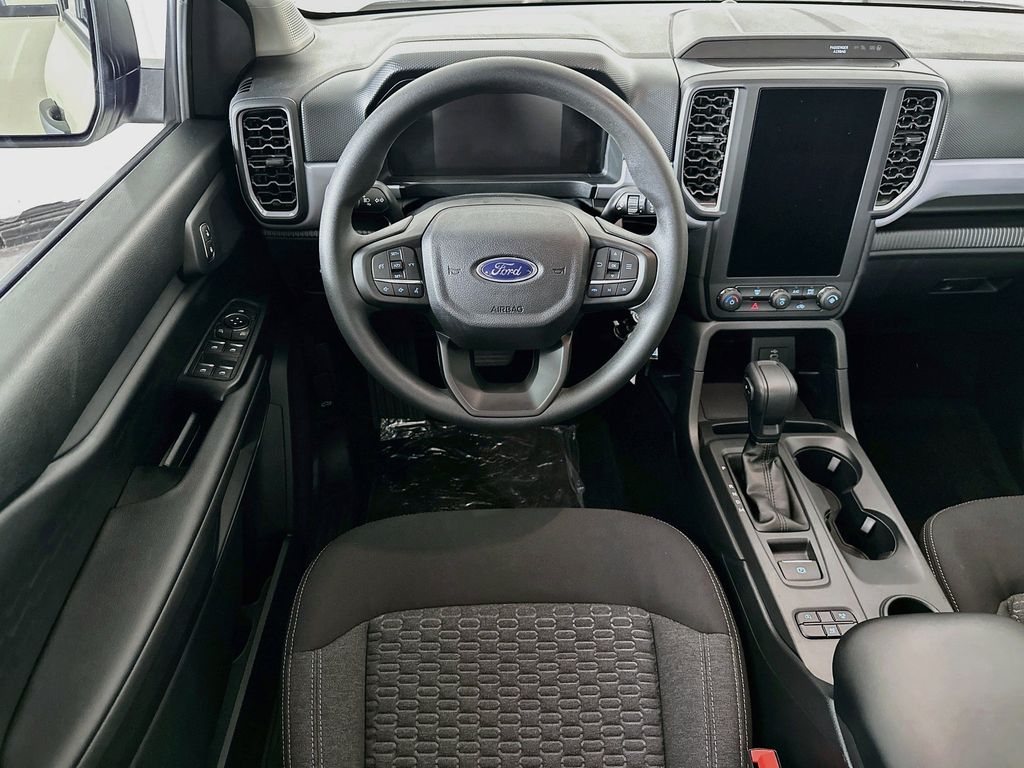 Thumbnail: 2026 Ford Ranger - 10