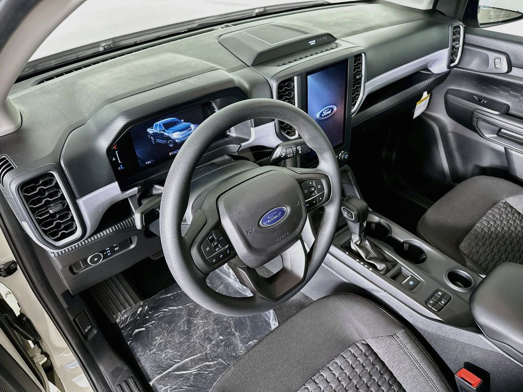 Thumbnail: 2026 Ford Ranger - 2