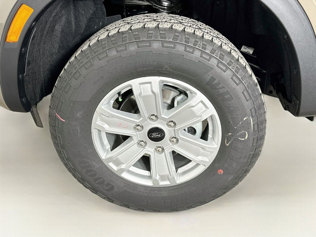 Thumbnail: 2026 Ford Ranger - 7