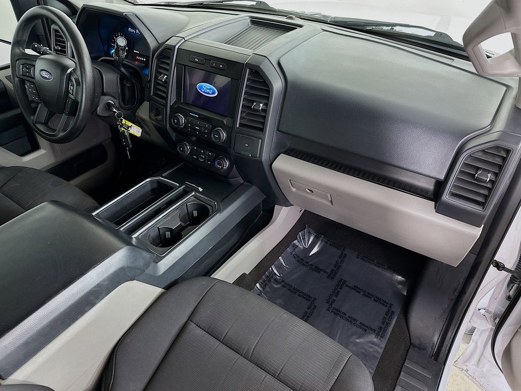 Thumbnail: 2020 Ford F-150 - 32