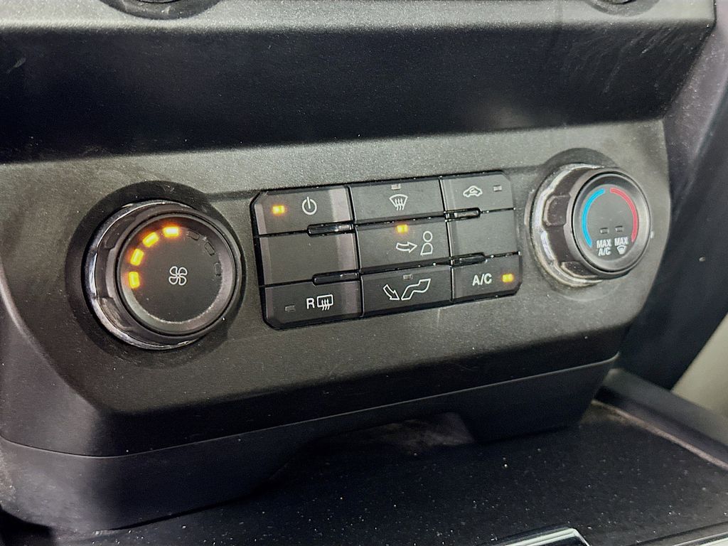 Thumbnail: 2020 Ford F-150 - 22