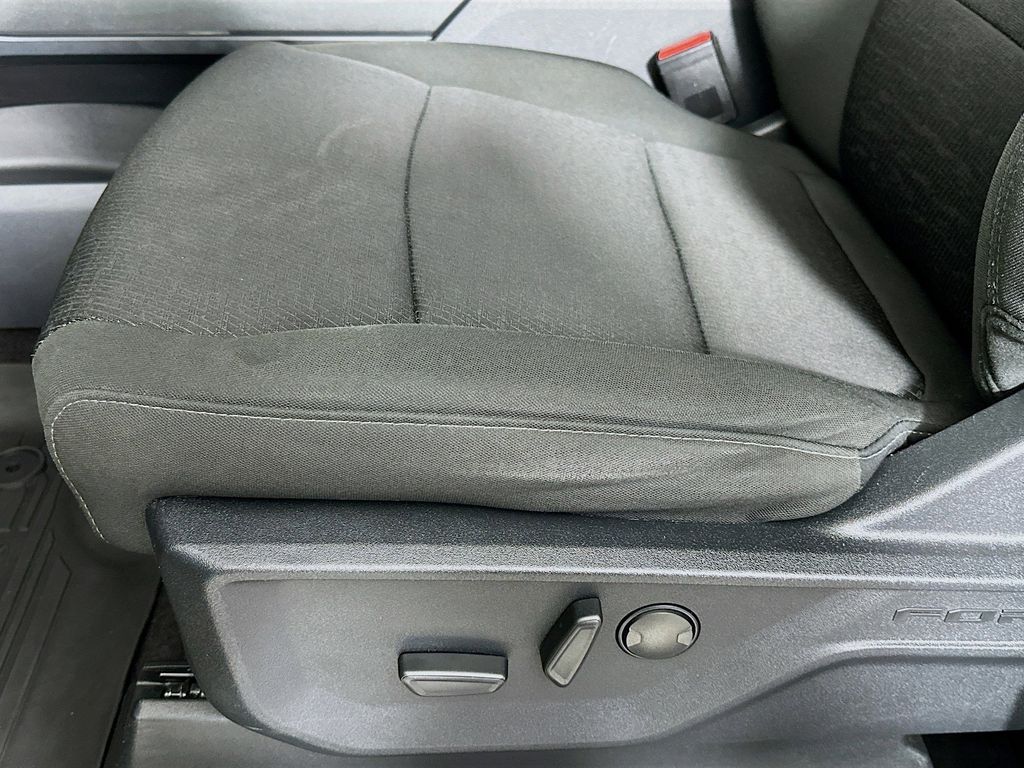 Thumbnail: 2023 Ford F-150 - 31