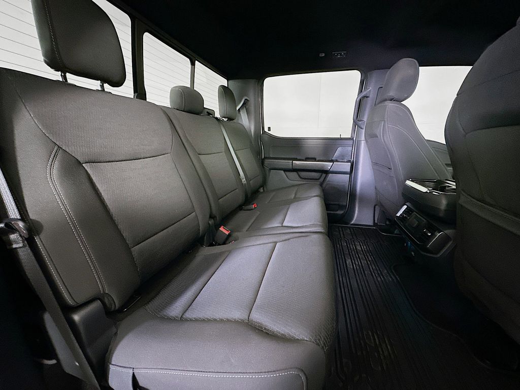 Thumbnail: 2023 Ford F-150 - 32