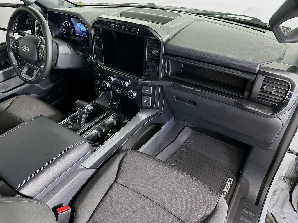 Thumbnail: 2023 Ford F-150 - 33