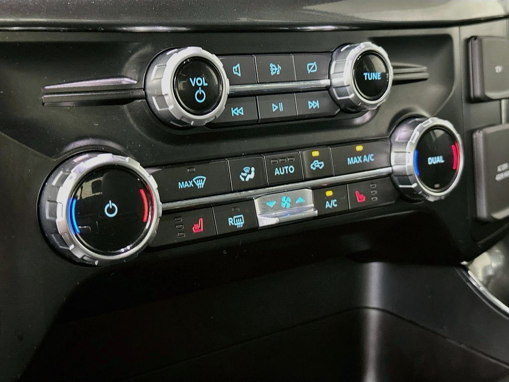 Thumbnail: 2023 Ford F-150 - 23