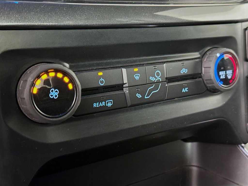 Thumbnail: 2022 Ford F-150 - 23