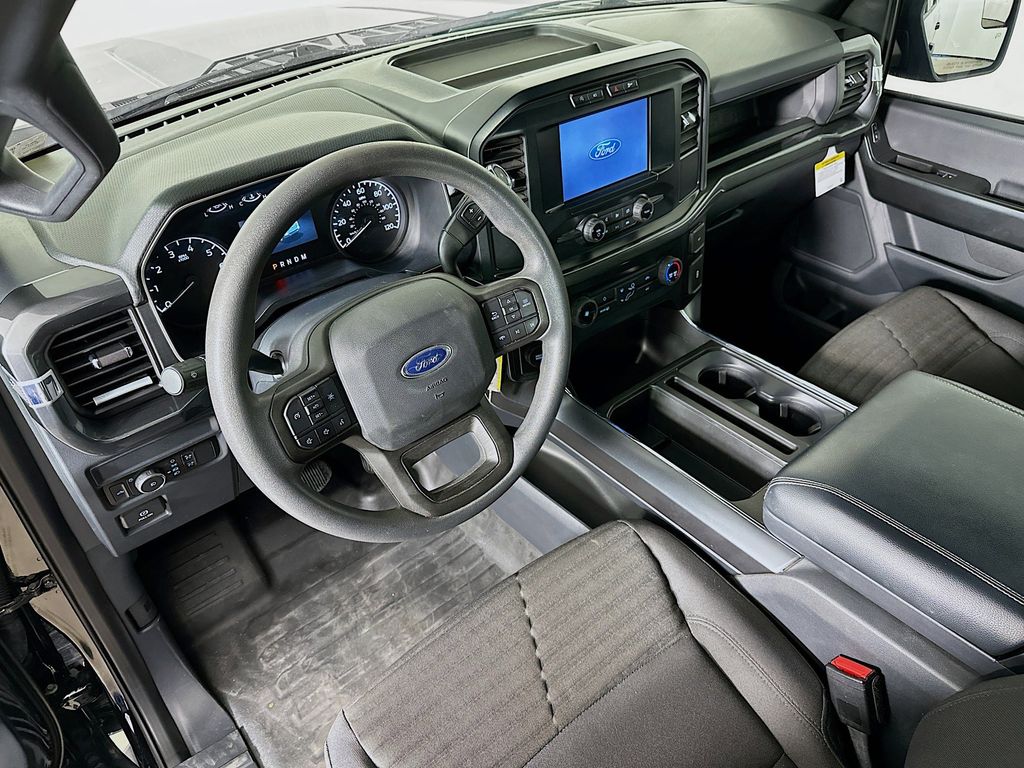 Thumbnail: 2022 Ford F-150 - 2