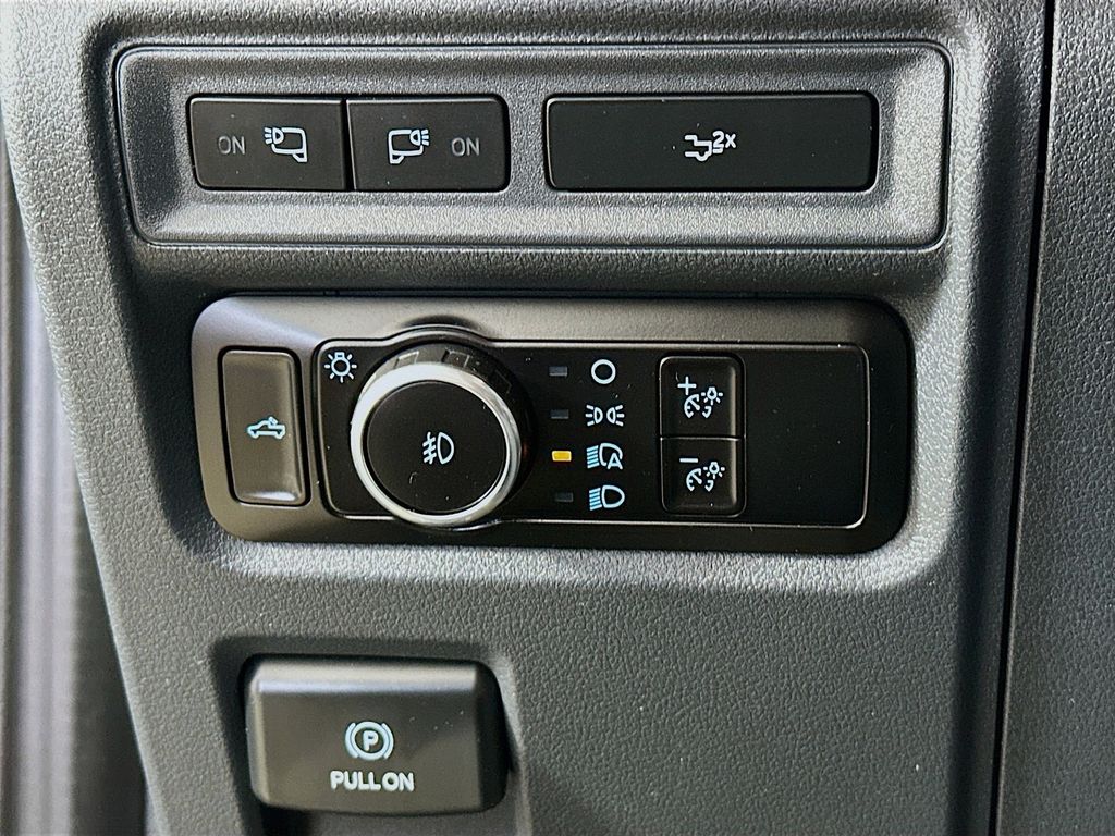 Thumbnail: 2023 Ford F-150 - 26