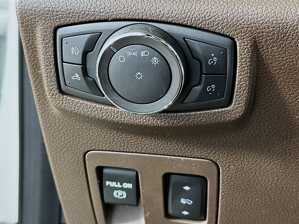 Thumbnail: 2020 Ford F-150 - 26