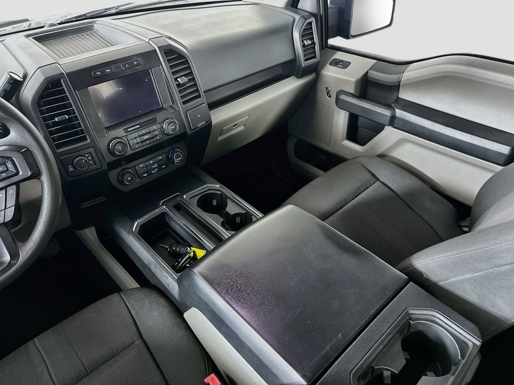 Thumbnail: 2019 Ford F-150 - 13