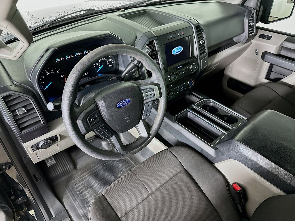 Thumbnail: 2017 Ford F-150 - 2