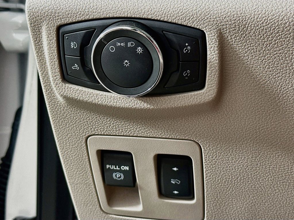 Thumbnail: 2019 Ford F-150 - 27
