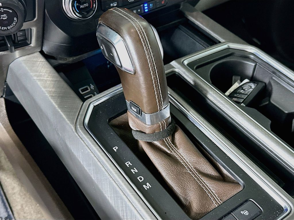 Thumbnail: 2019 Ford F-150 - 17