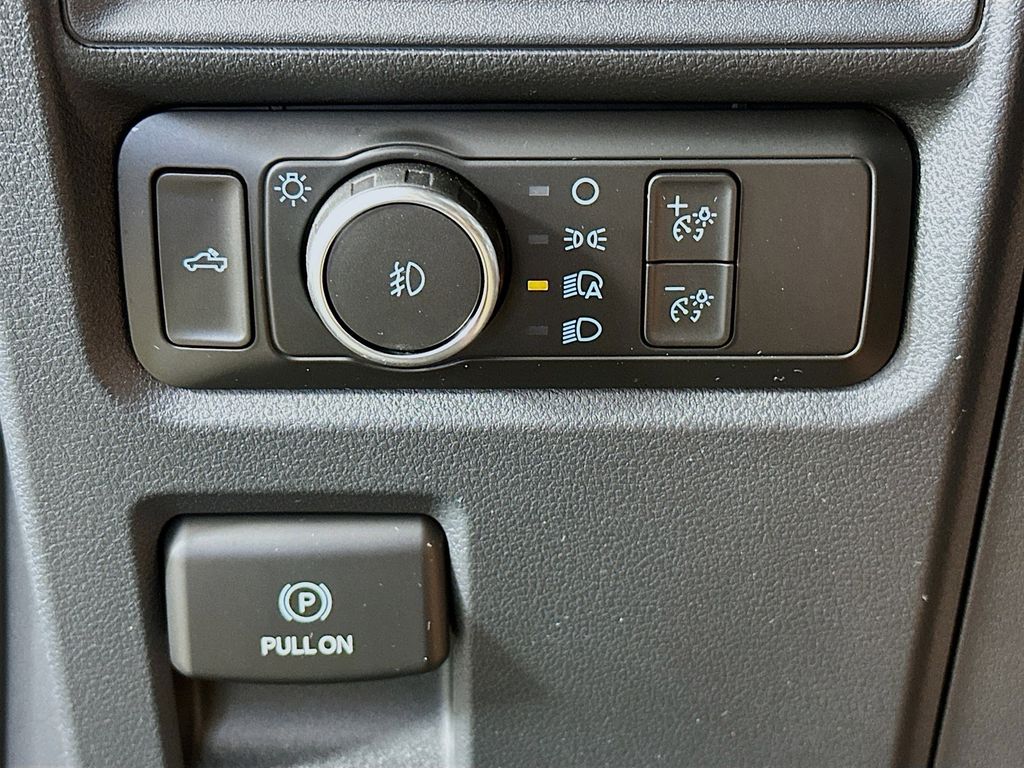 2022 Ford F-150 XLT 26