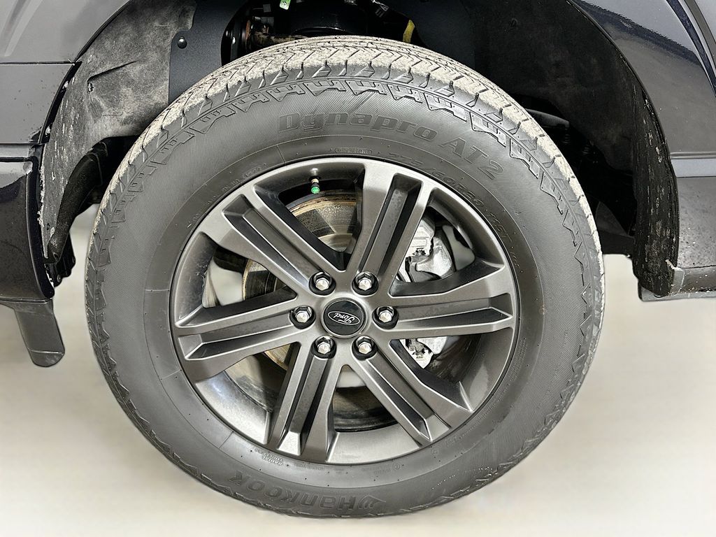2022 Ford F-150 XLT 8