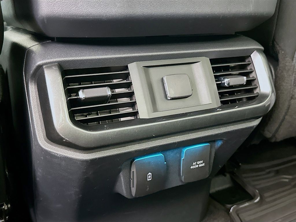 2022 Ford F-150 XLT 21
