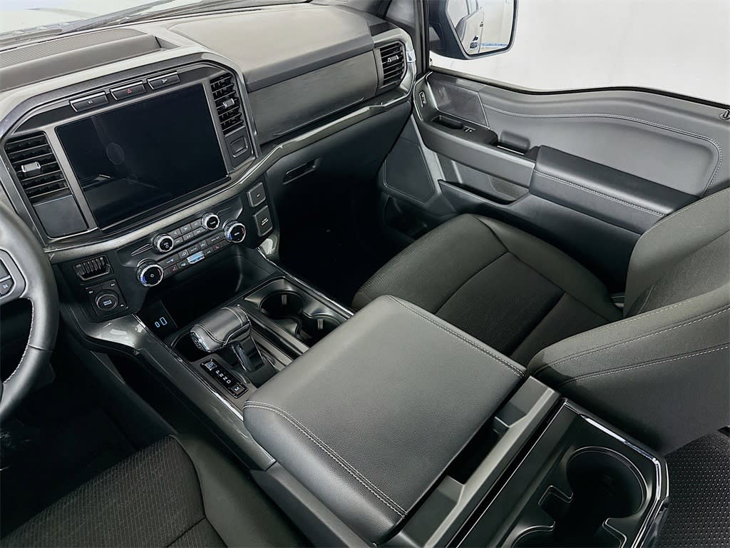 2023 Ford F-150 XLT 13