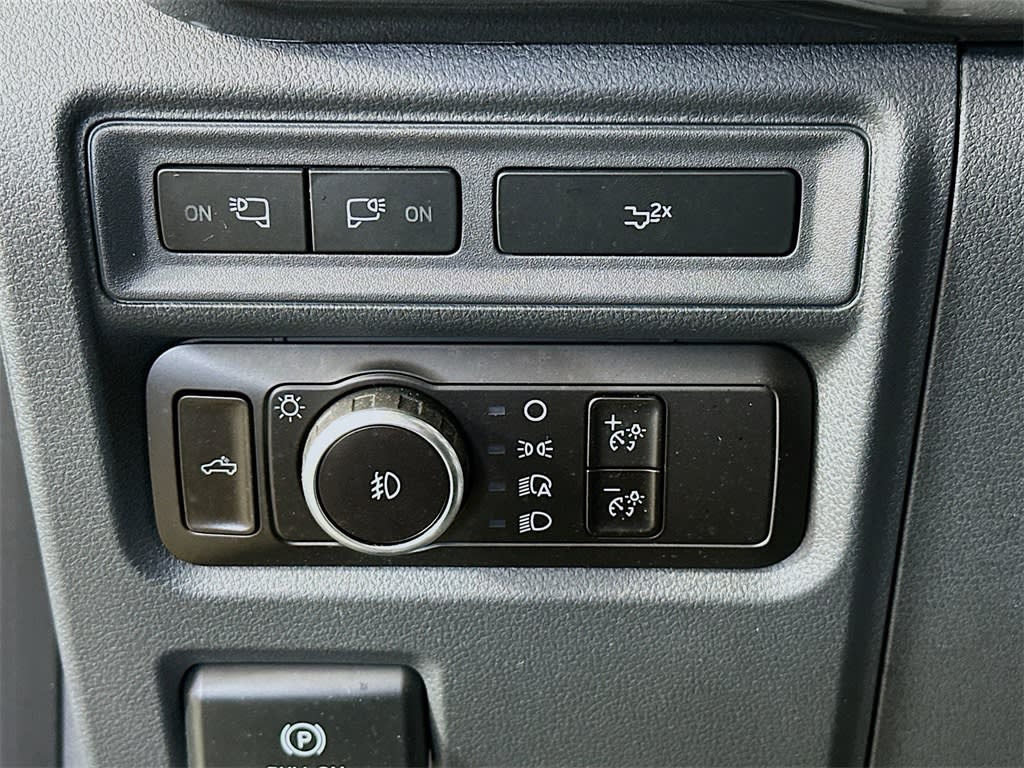 2023 Ford F-150 XLT 27