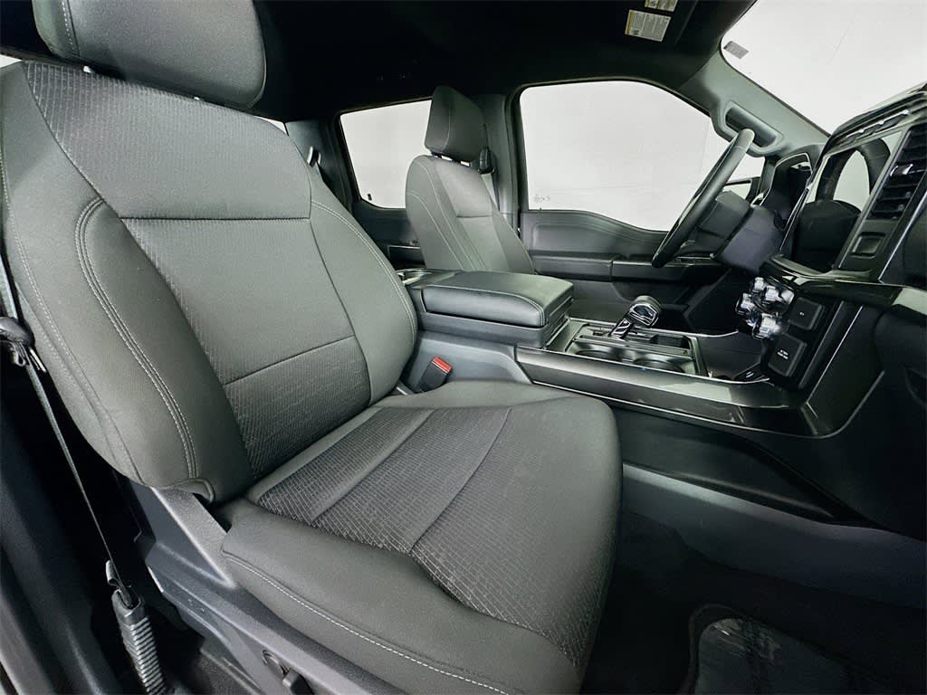 2023 Ford F-150 XLT 11