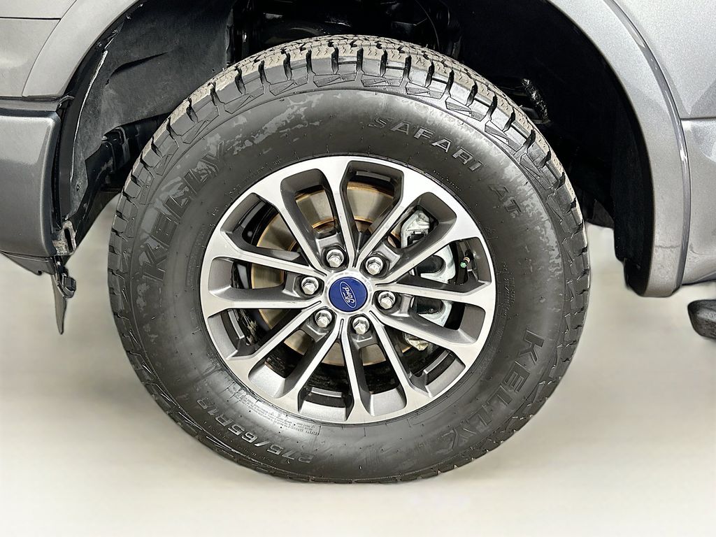 Thumbnail: 2019 Ford F-150 - 8
