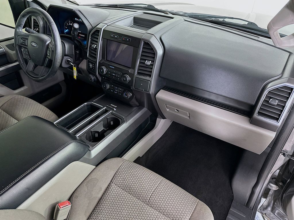 Thumbnail: 2018 Ford F-150 - 33