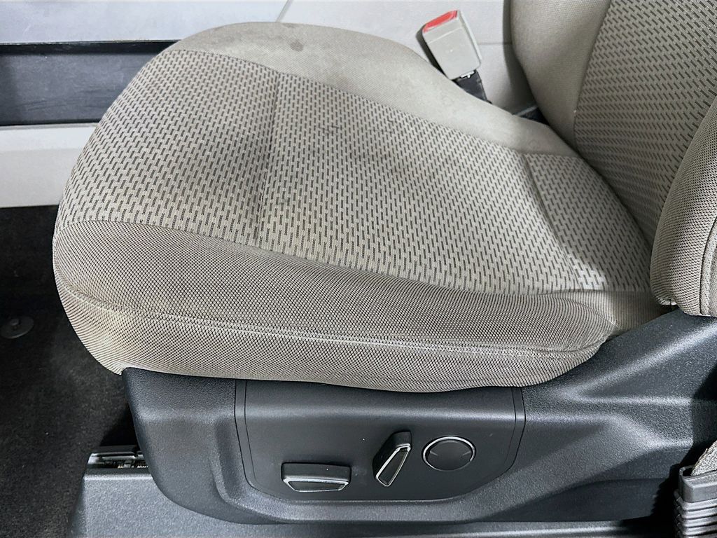 Thumbnail: 2018 Ford F-150 - 31