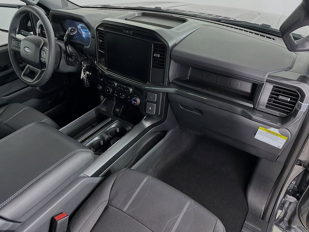 Thumbnail: 2026 Ford F-150 - 32