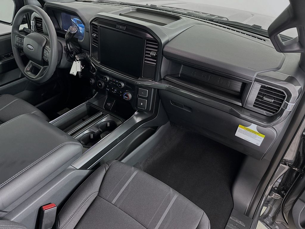 Thumbnail: 2026 Ford F-150 - 32