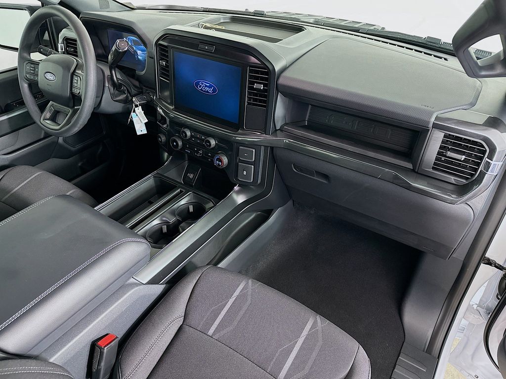 Thumbnail: 2026 Ford F-150 - 32