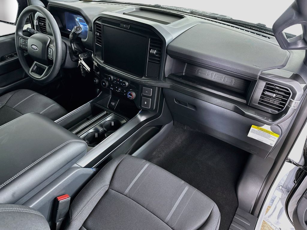 Thumbnail: 2026 Ford F-150 - 32