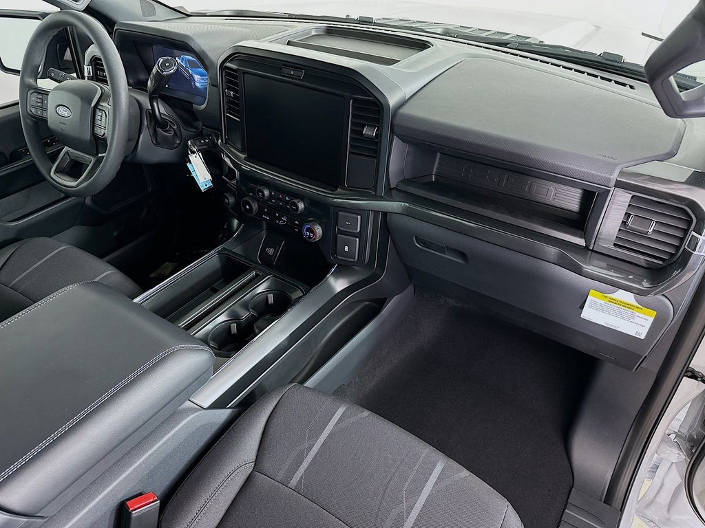 Thumbnail: 2026 Ford F-150 - 32
