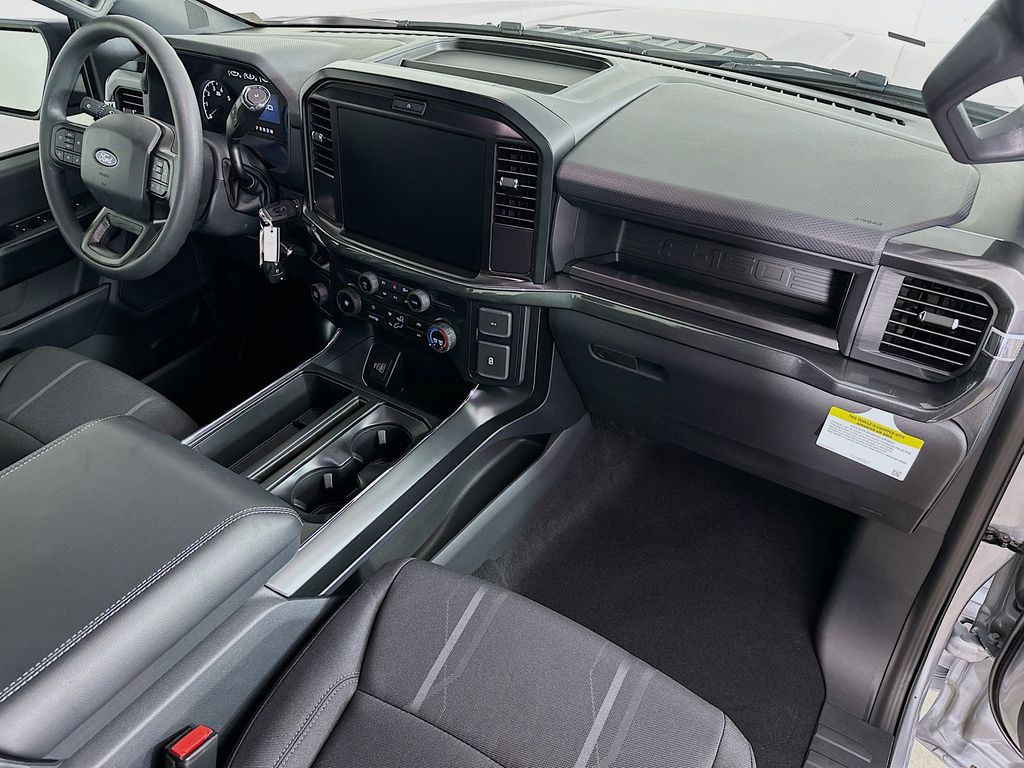 Thumbnail: 2026 Ford F-150 - 32