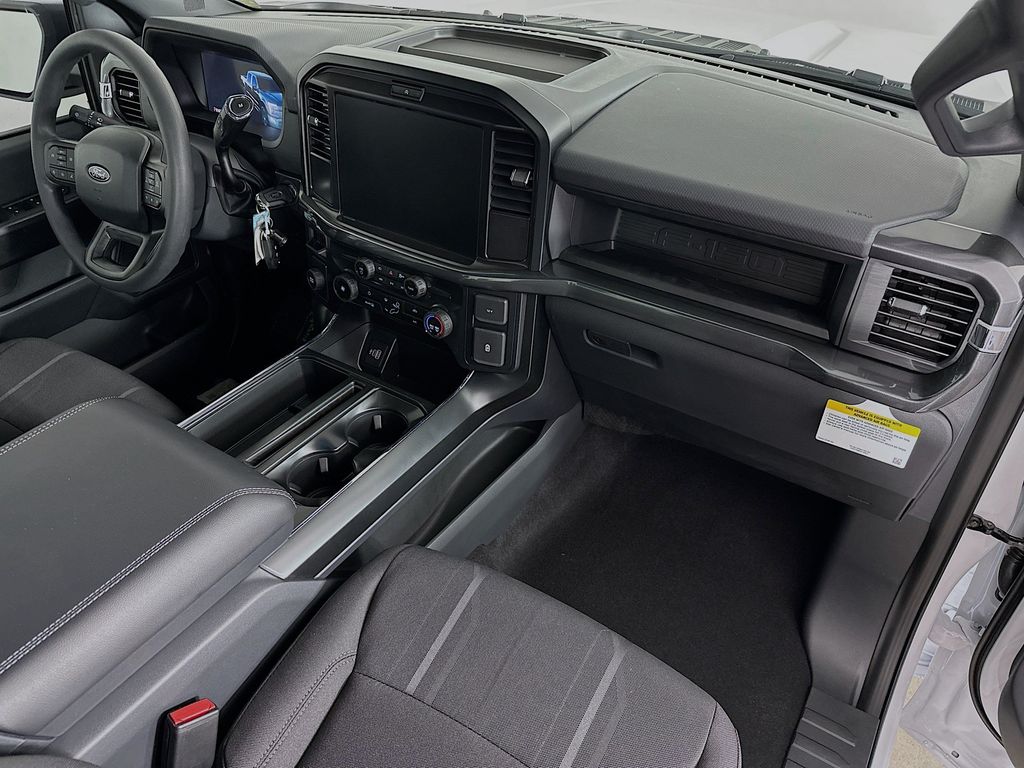 Thumbnail: 2026 Ford F-150 - 32