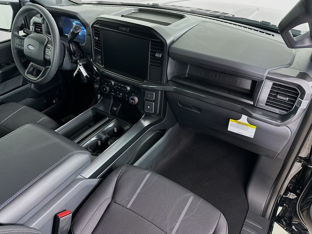 Thumbnail: 2026 Ford F-150 - 32