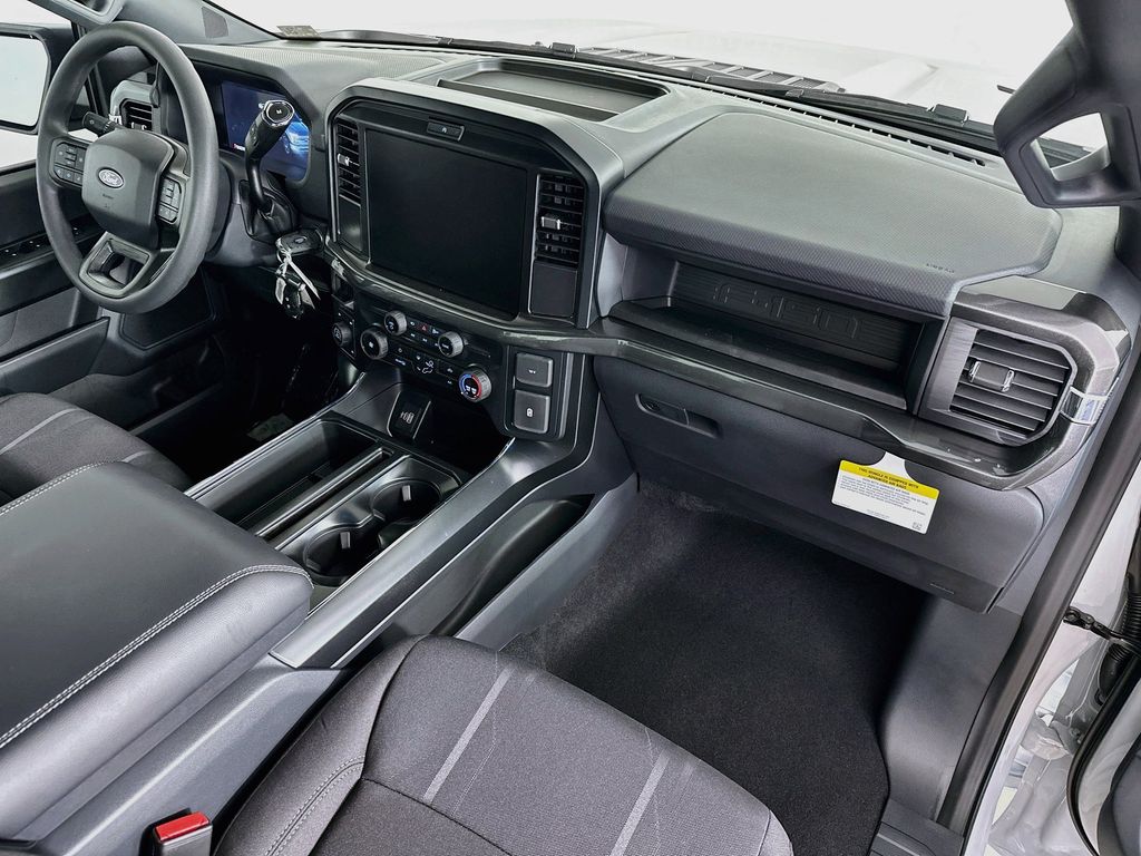 Thumbnail: 2026 Ford F-150 - 32
