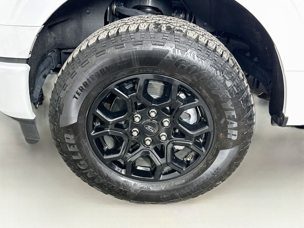 Thumbnail: 2025 Ford F-150 - 8
