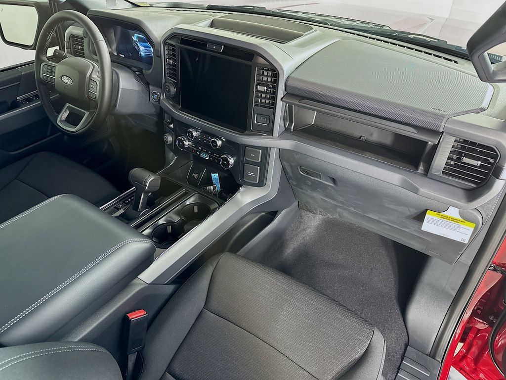 Thumbnail: 2025 Ford F-150 - 33