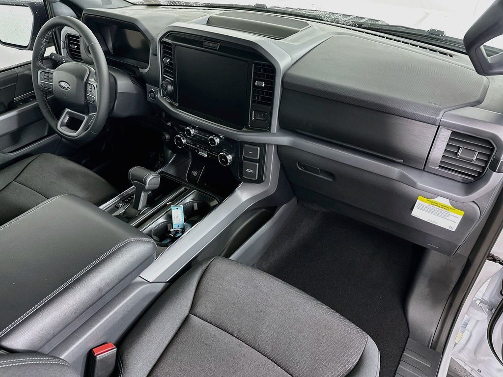 Thumbnail: 2026 Ford F-150 - 33