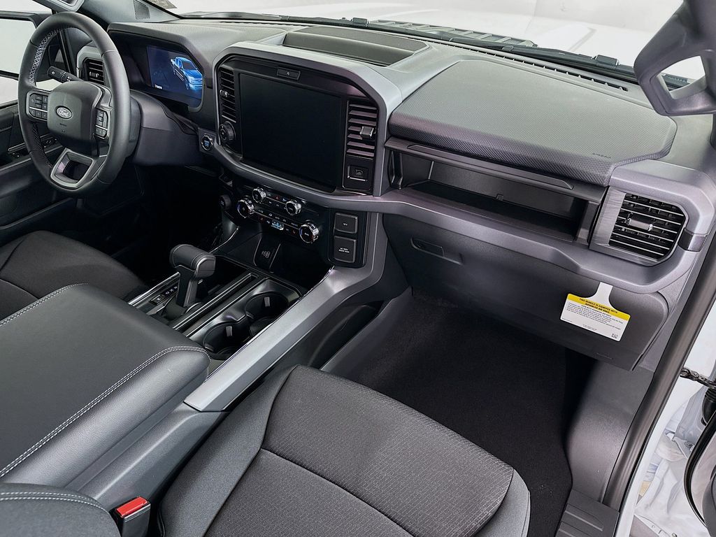 Thumbnail: 2026 Ford F-150 - 33