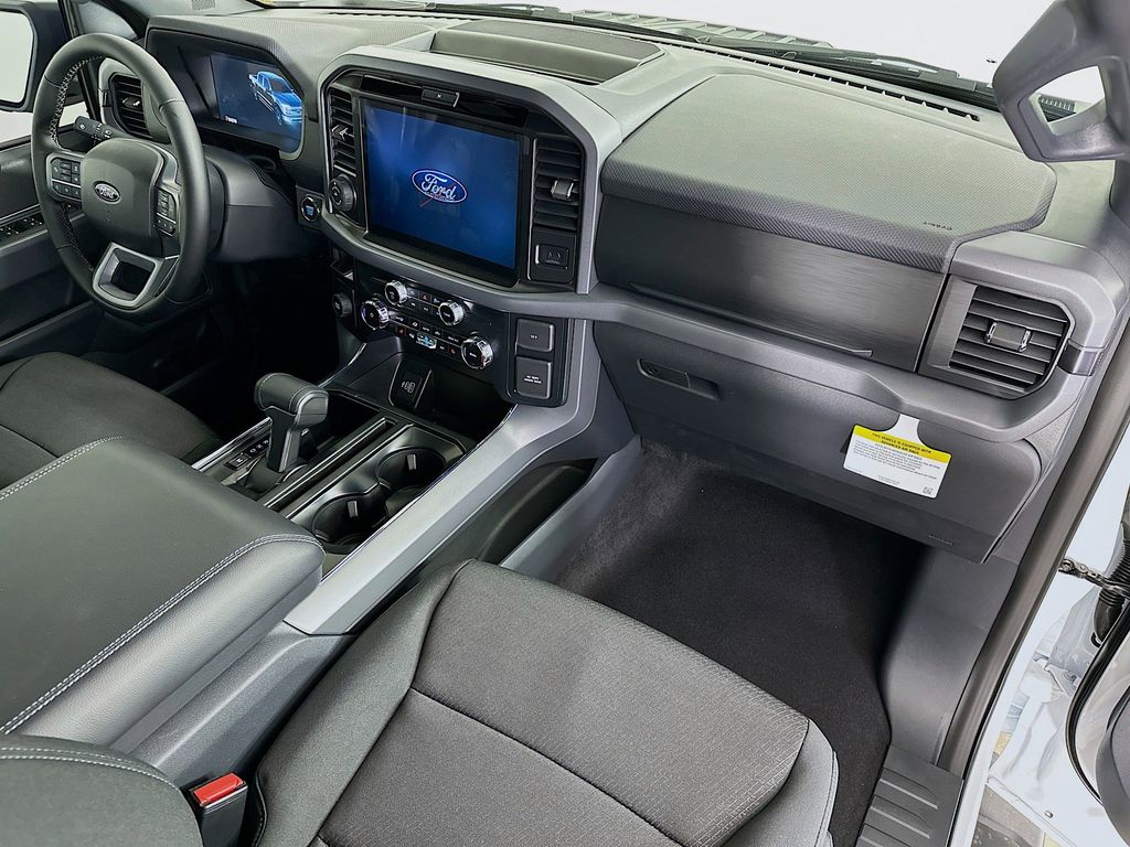 Thumbnail: 2025 Ford F-150 - 33