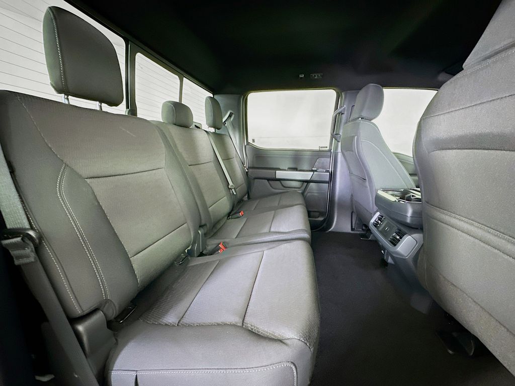 Thumbnail: 2025 Ford F-150 - 32