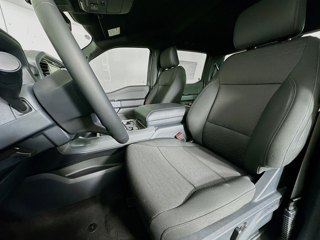 Thumbnail: 2025 Ford F-150 - 11