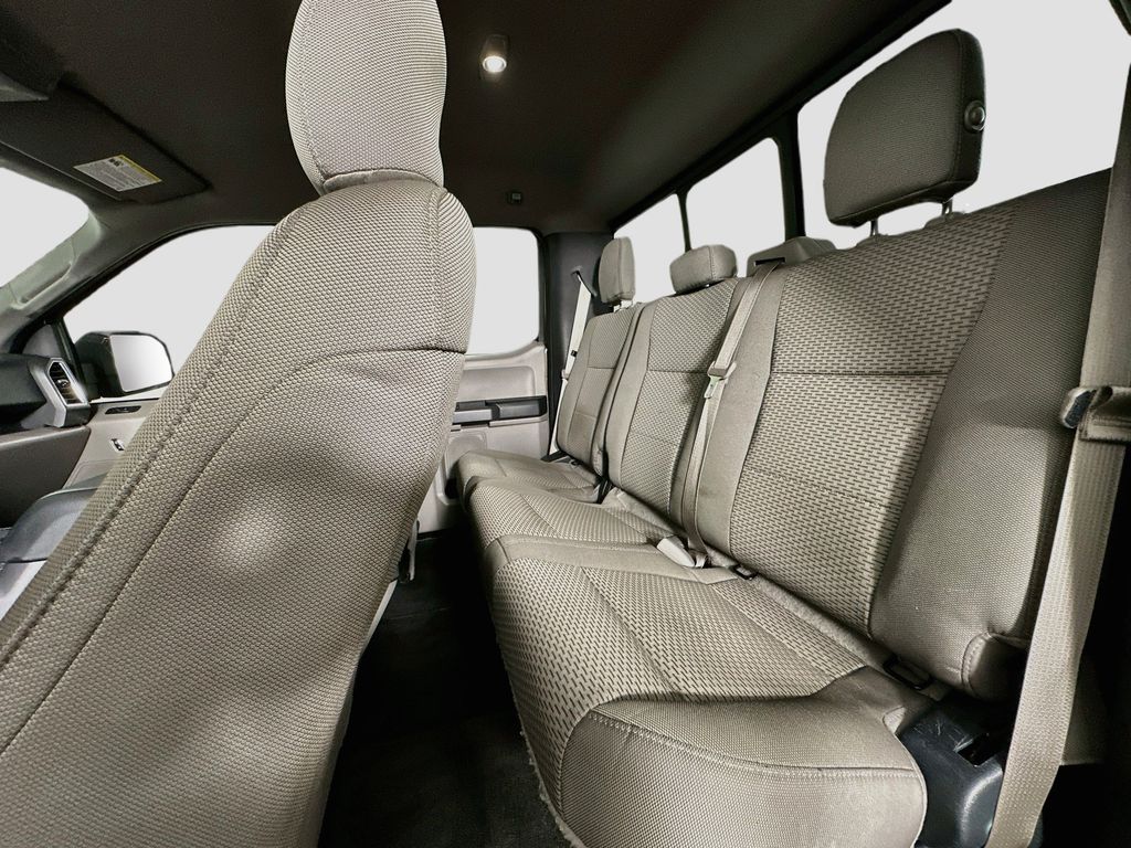 Thumbnail: 2015 Ford F-150 - 21